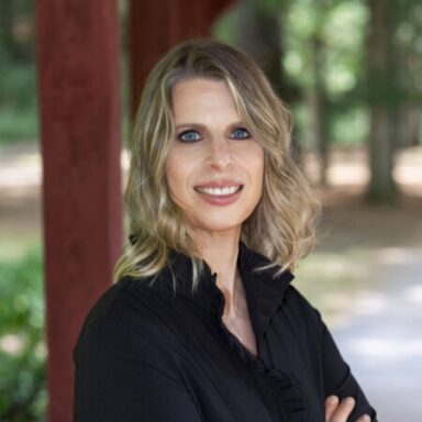 Profile photo of shelley-rinaldi